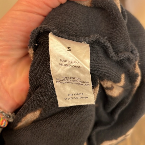 Wildfox Tie Dyed Sweatshirt - Picture 7 of 7